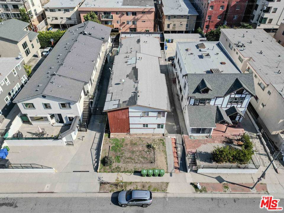 332 Wilton Place - Photo 1