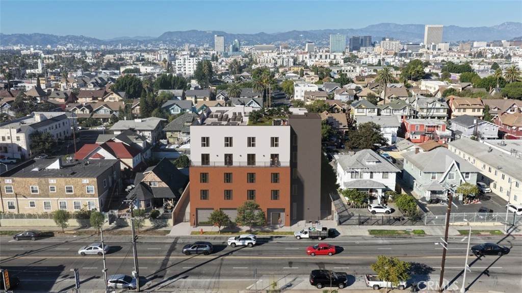 2229 Venice Boulevard - Photo 1