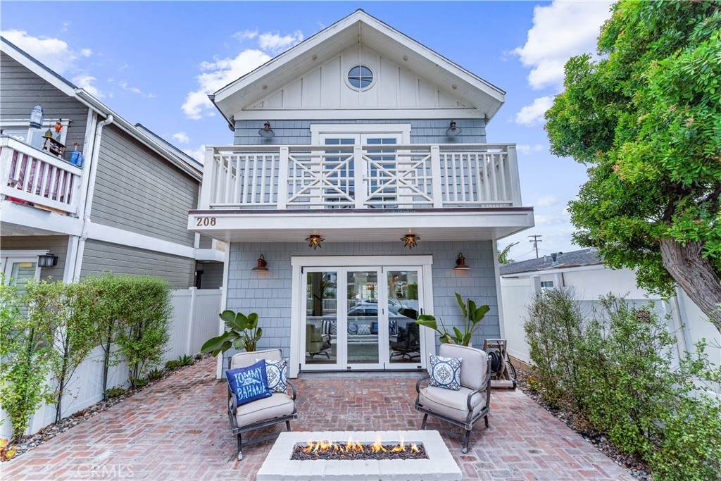 208 Indianapolis - Photo 1