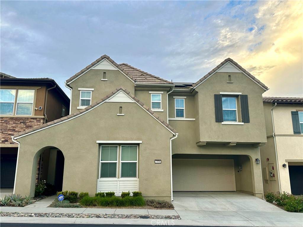 2036 Legacy - Photo 1