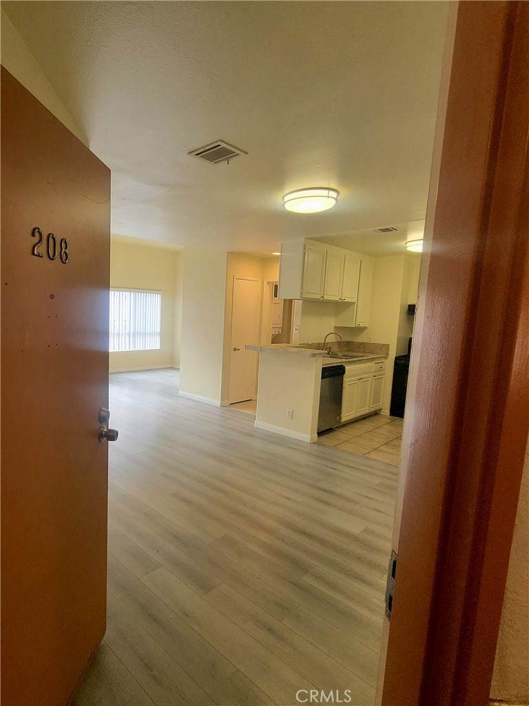 5060 Kester Avenue - Photo 1