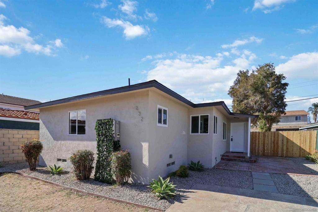 832 Ramona Ave - Photo 1