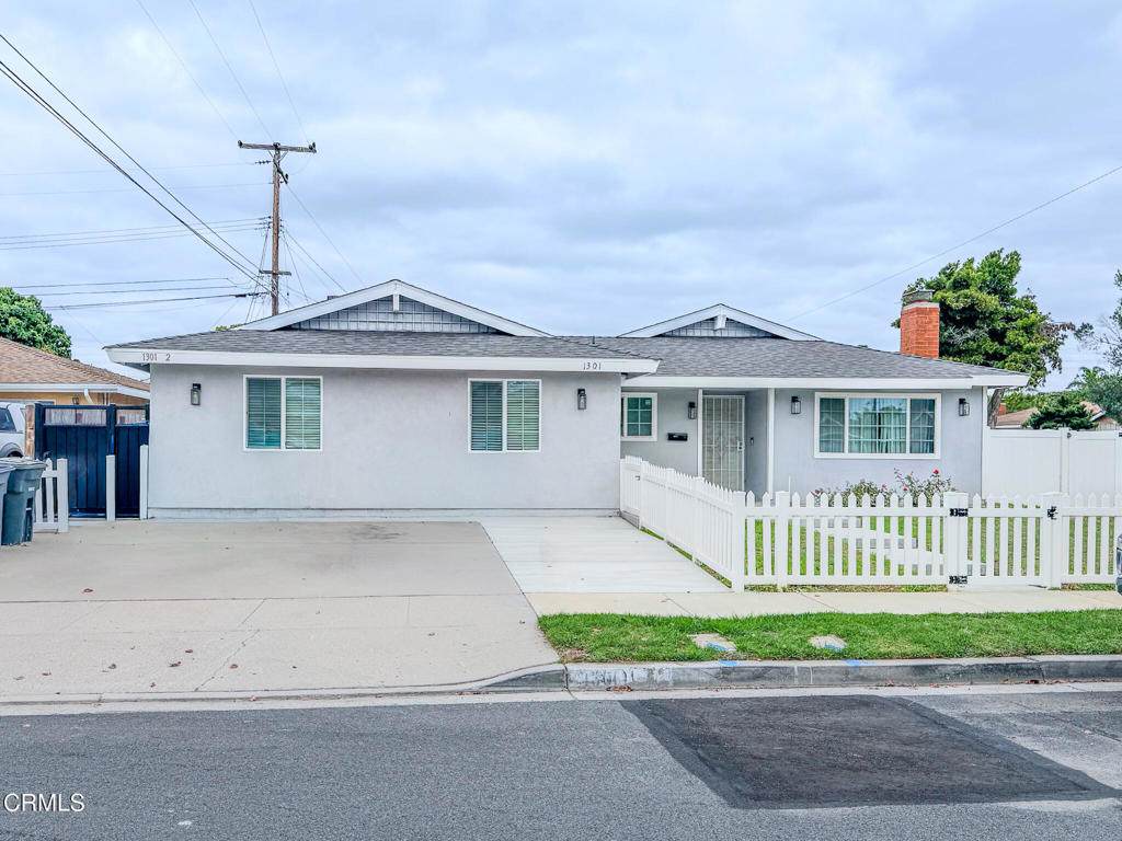 1301 Kingswood Way - Photo 1