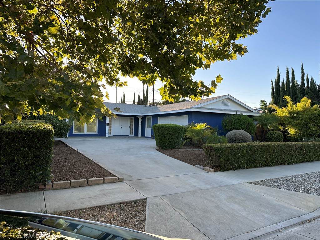 7827 Maynard Avenue - Photo 1