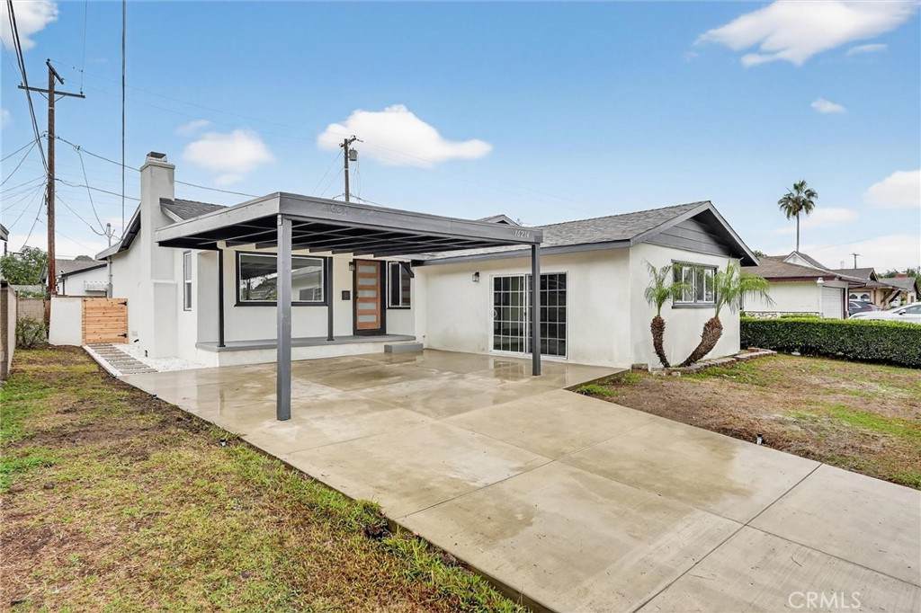 16214 Mckinley - Photo 1