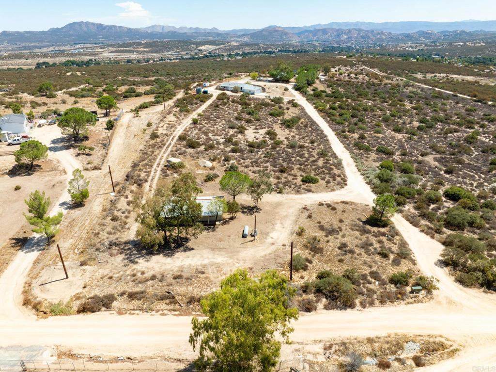 2415 17 Angel Drive - Photo 1