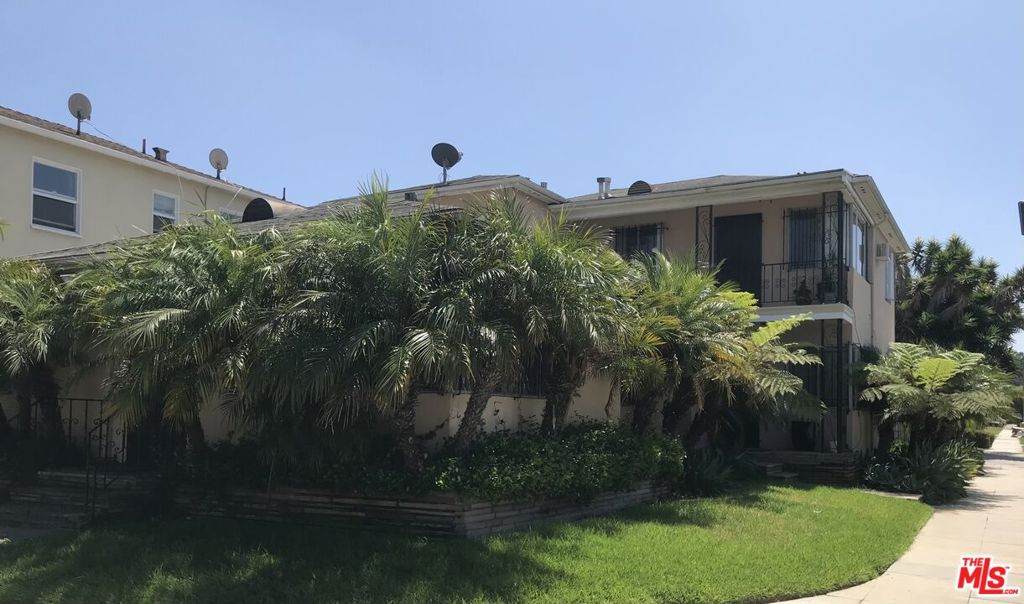 4058 9th Avenue - Photo 1