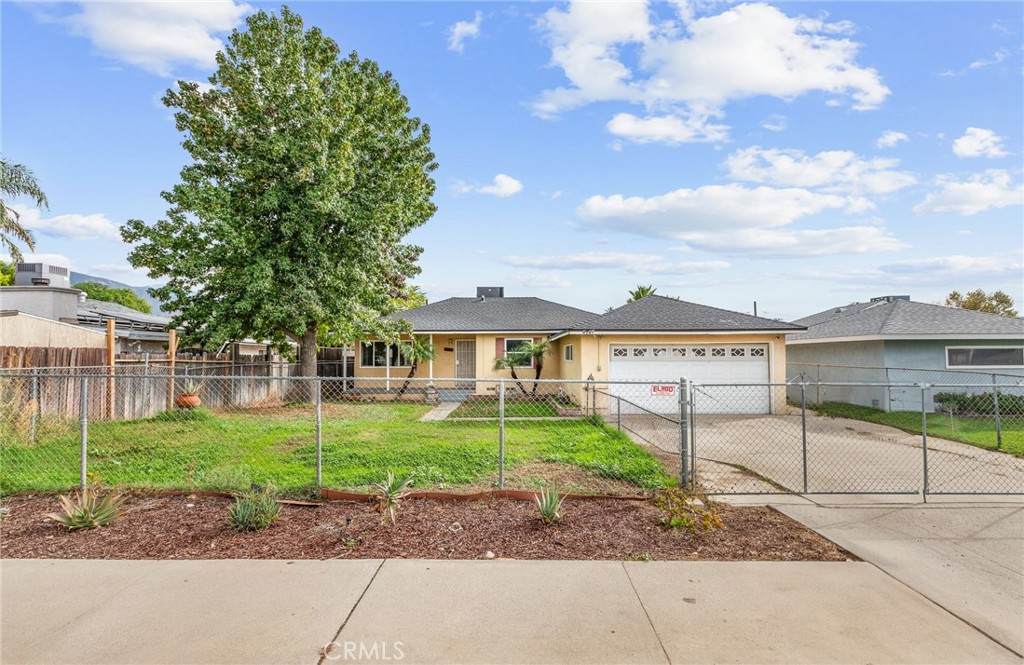 4981 State - Photo 1