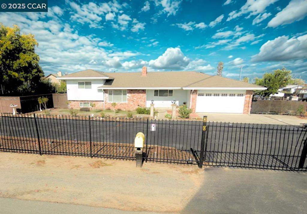 250 Cypress Rd - Photo 1