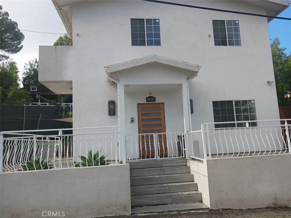 24334 Crestlawn Street - Photo 1