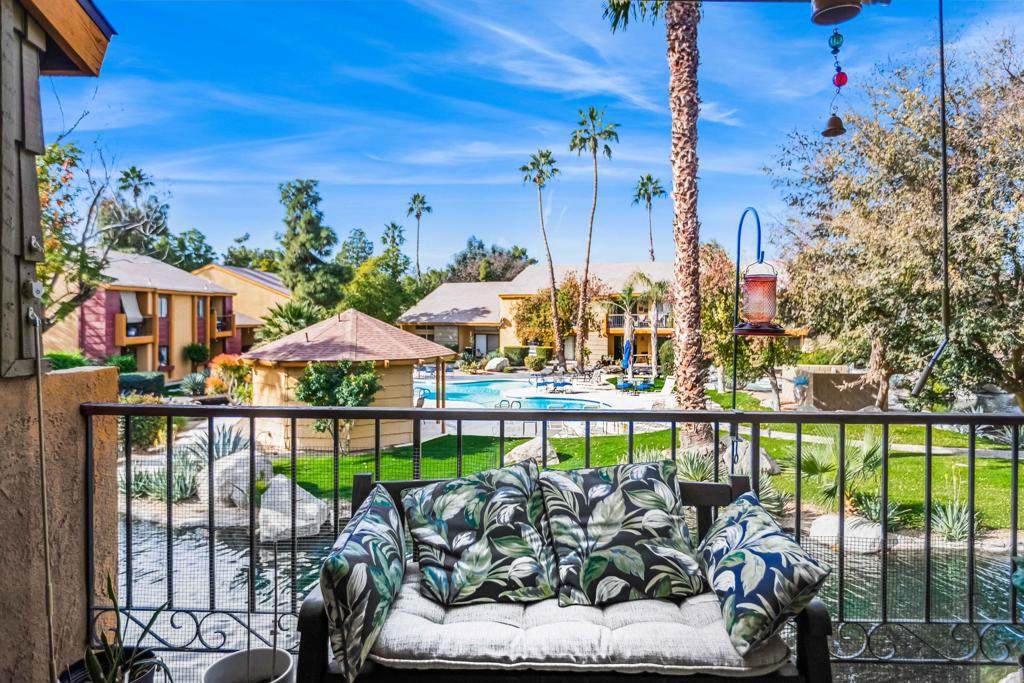 48255 Monroe Street - Photo 1