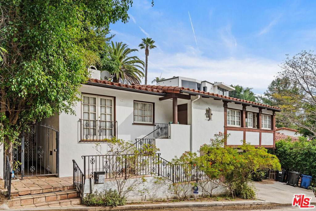 1340 Sierra Alta Way - Photo 1