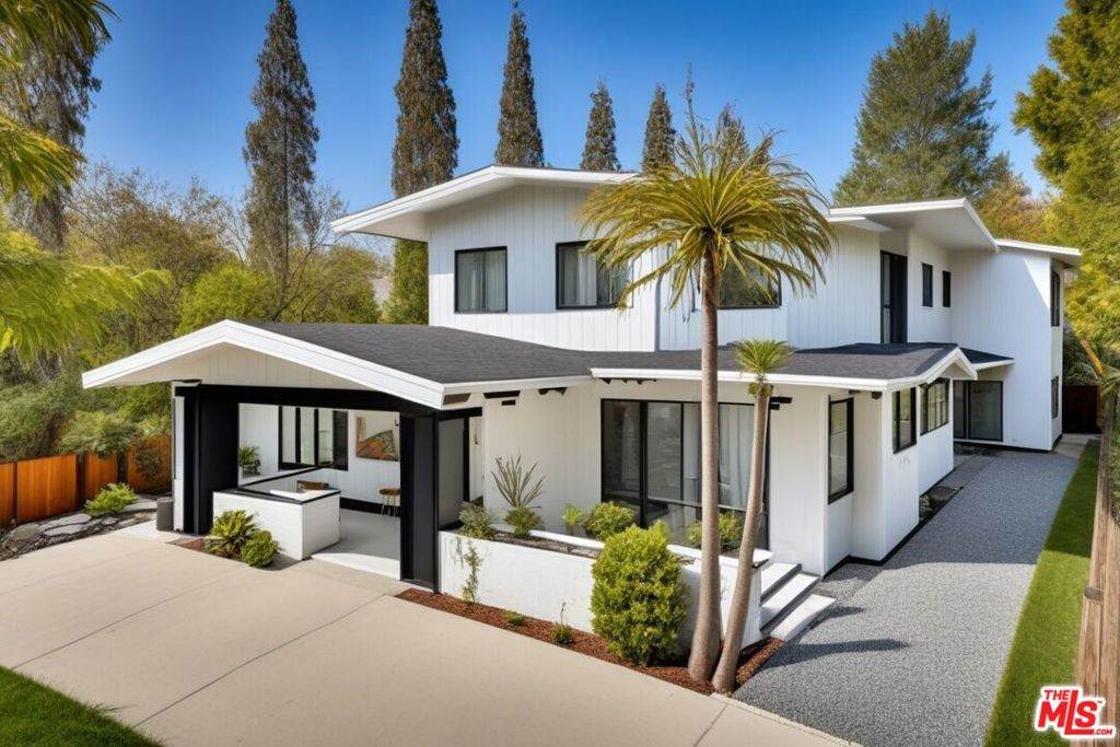 5633 La Mirada Avenue - Photo 1