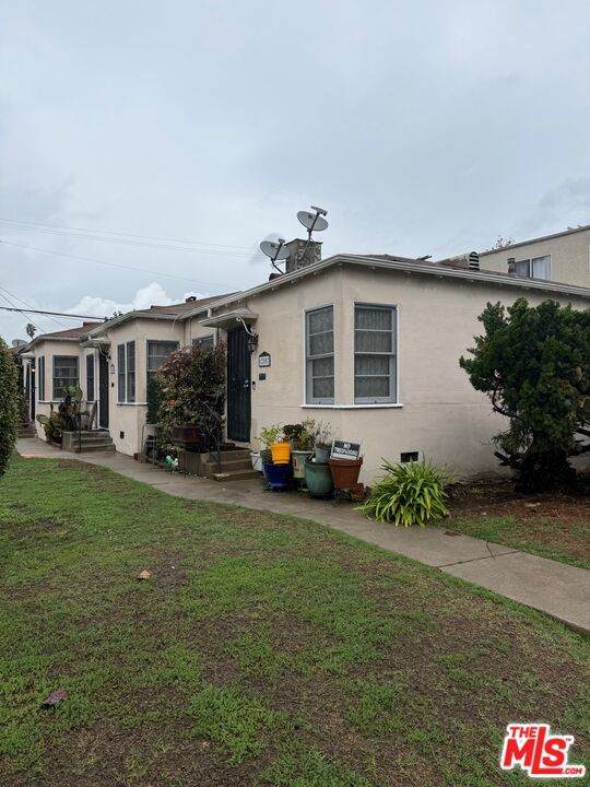 12007 Ocean Park Boulevard - Photo 1