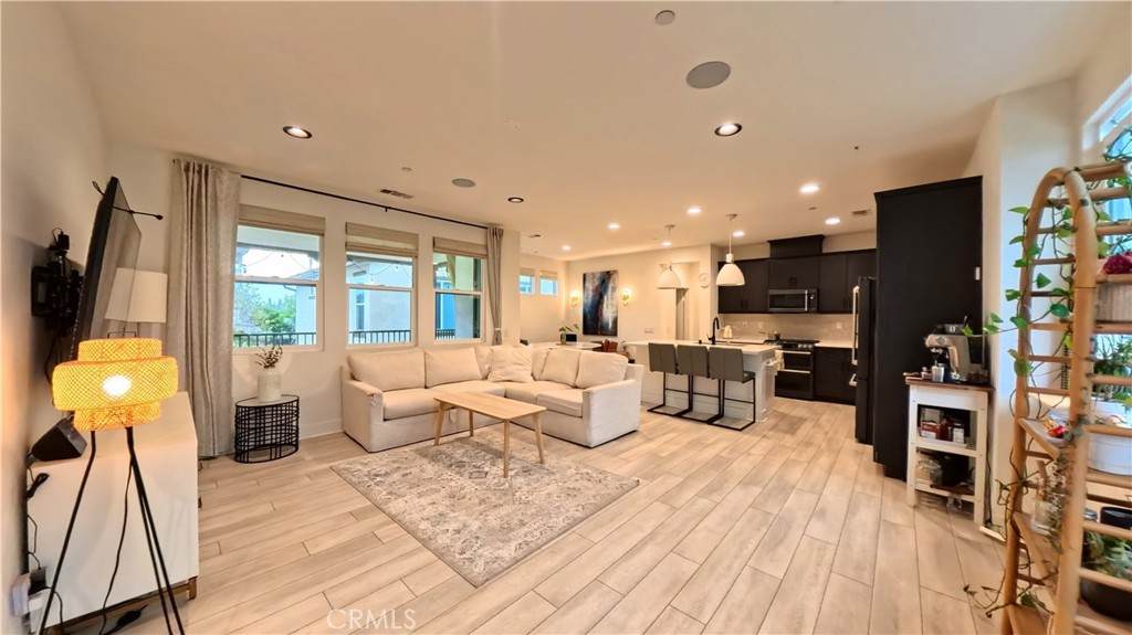 26149 Park Ave Unit 53 - Photo 1