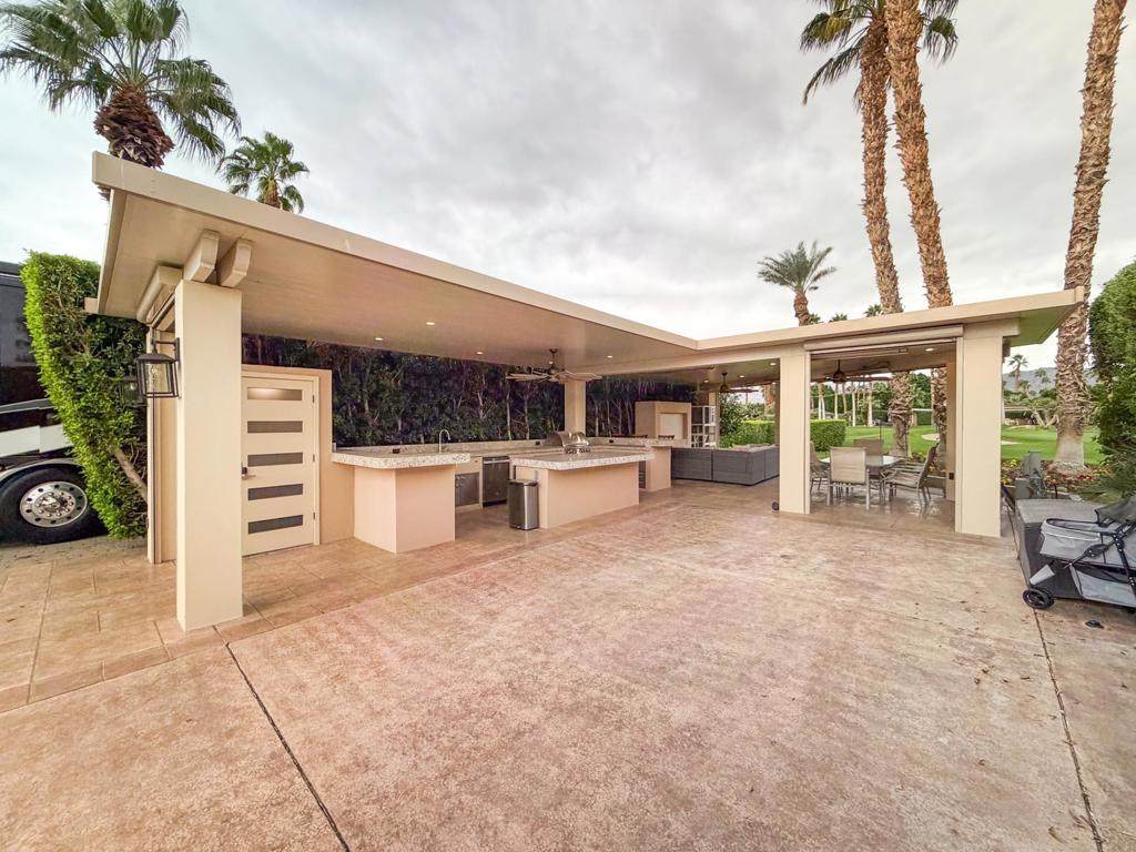 80394 Avenue 48 - Photo 1