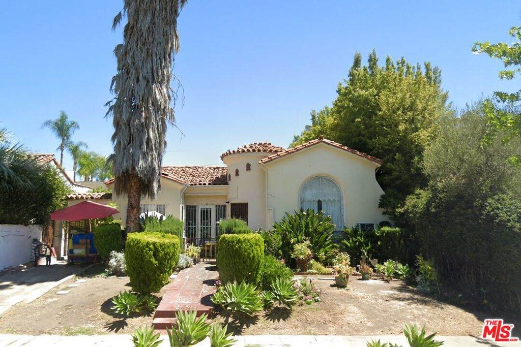 360 Edinburgh Avenue - Photo 1