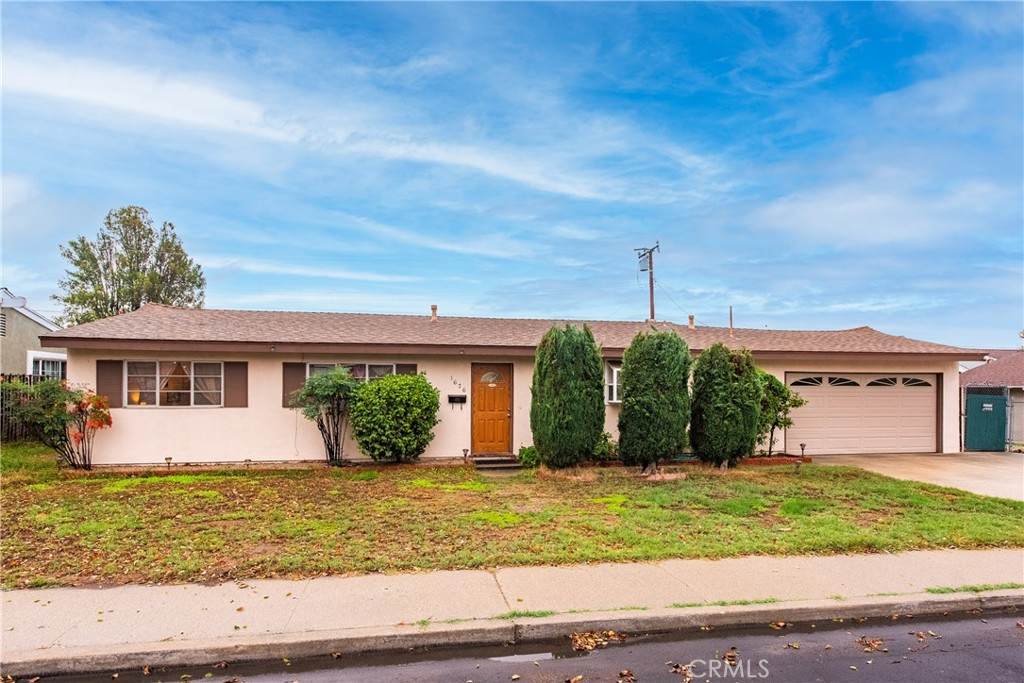 1676 Alexander - Photo 1