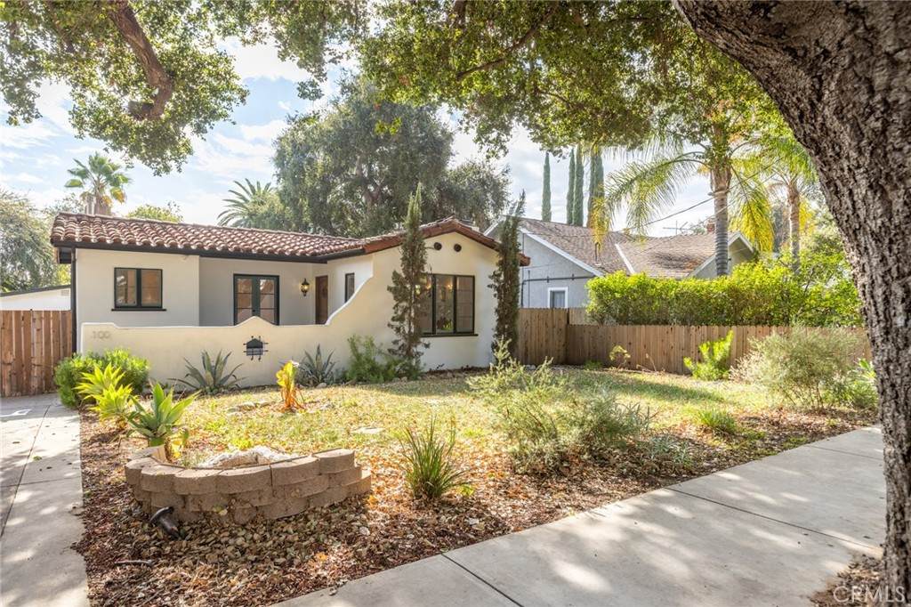 100 Tremont - Photo 1