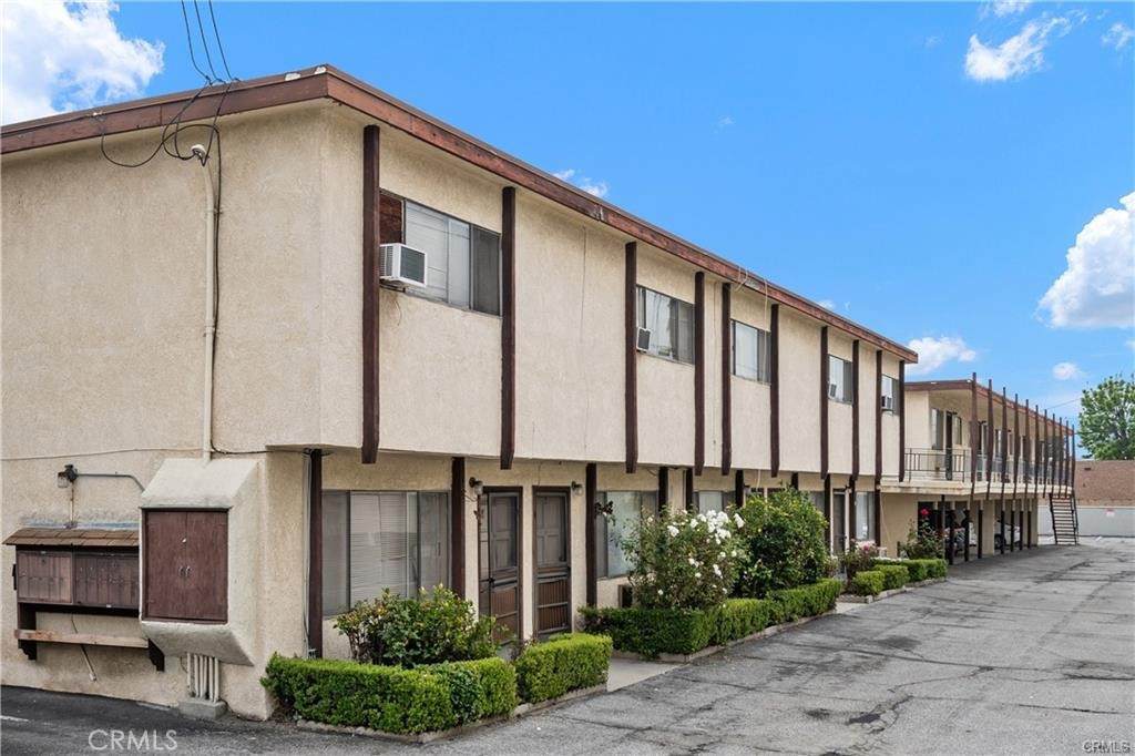 936 Duarte - Photo 1