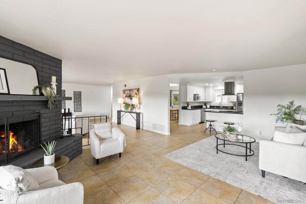 1429 Midway Dr. - Photo 1