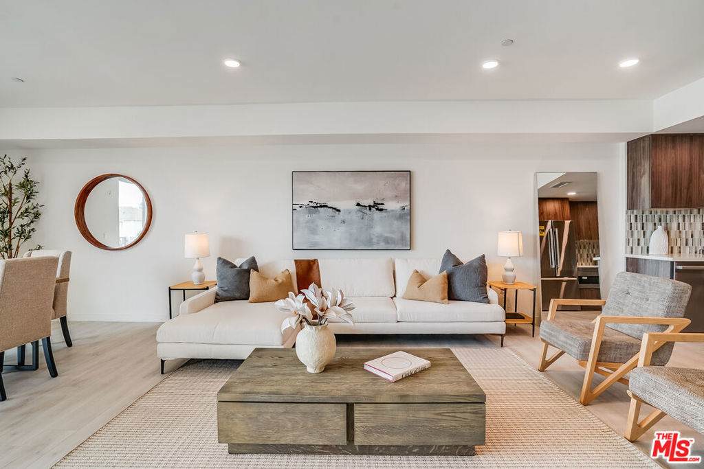 1021 Shenandoah Street - Photo 1