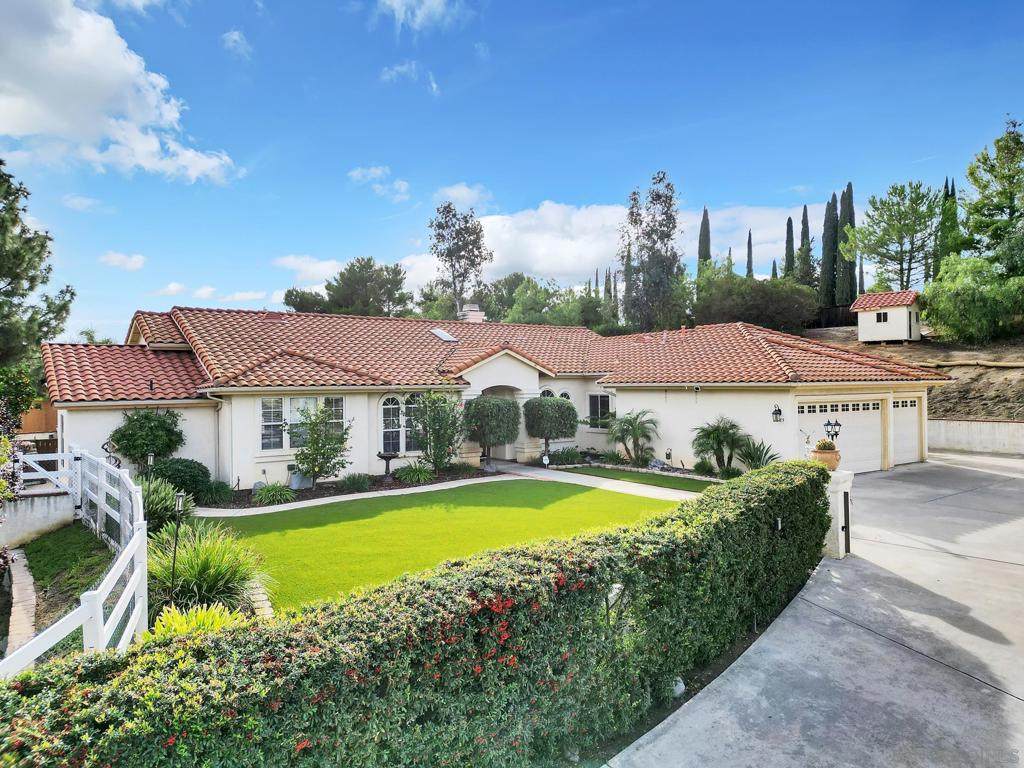 2389 Victoria Circle - Photo 1