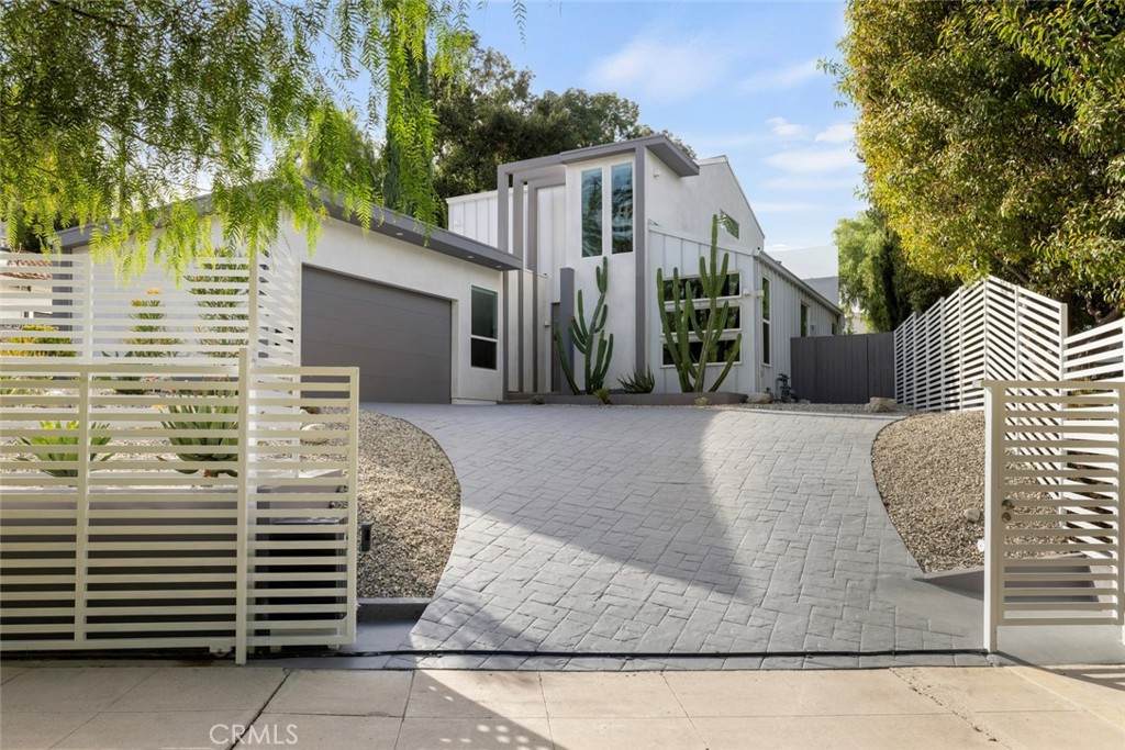 4731 Topanga Canyon Boulevard - Photo 1