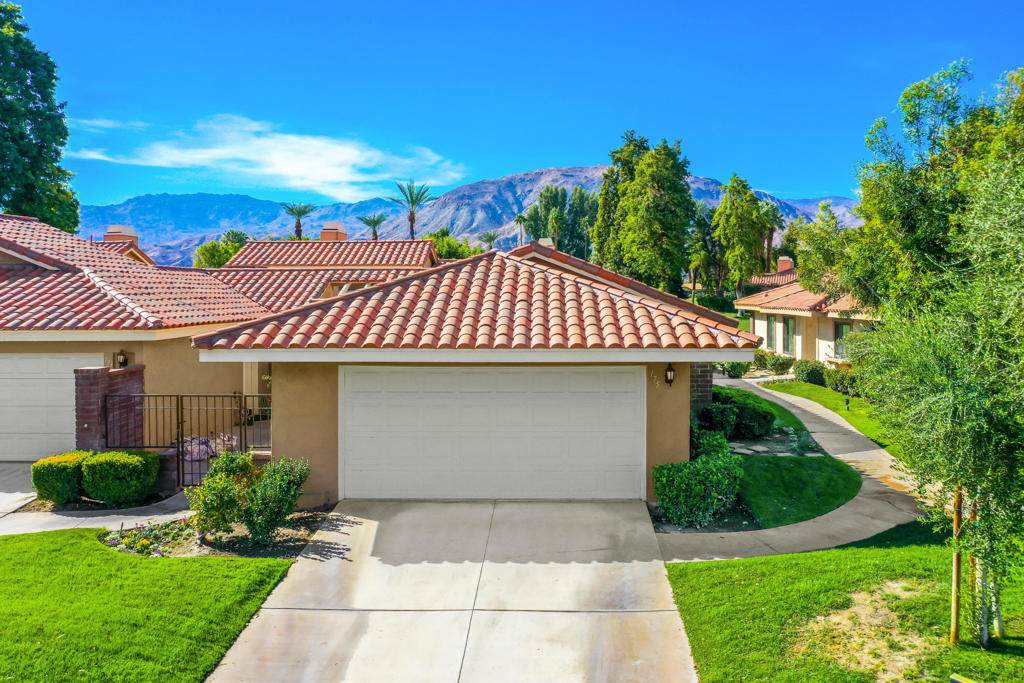 175 Gran Via - Photo 1