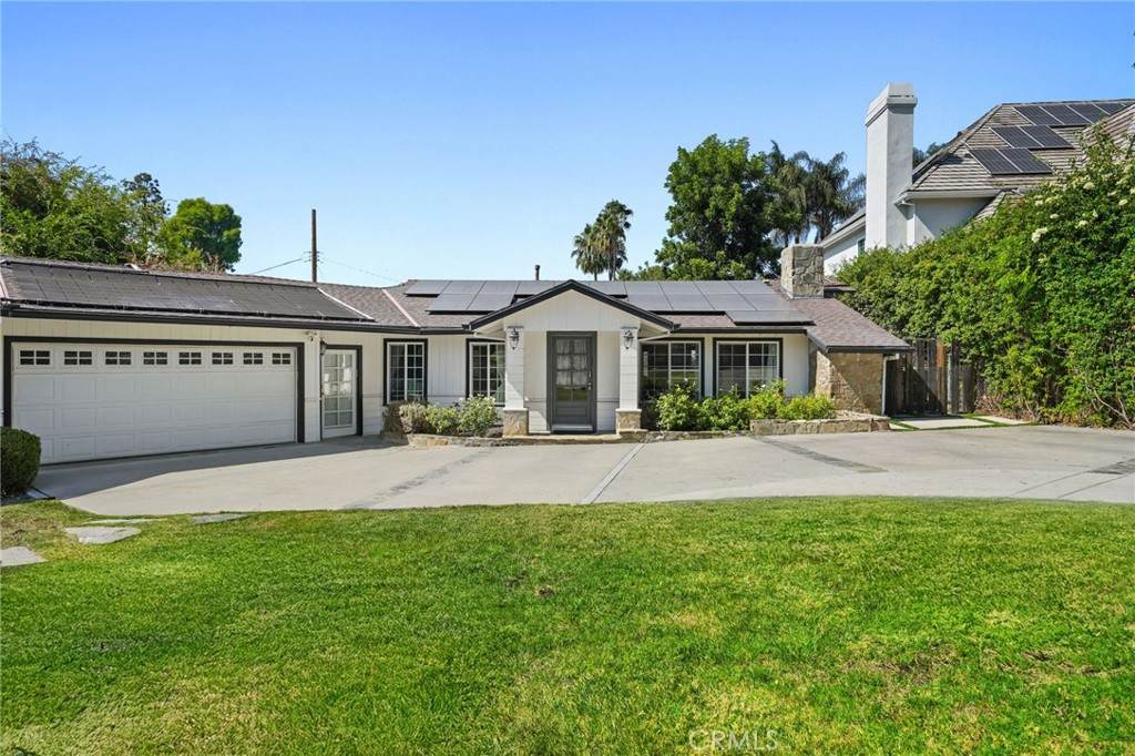 18433 Tarzana Drive - Photo 1