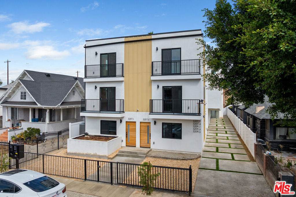 3207 18th Street - Photo 1