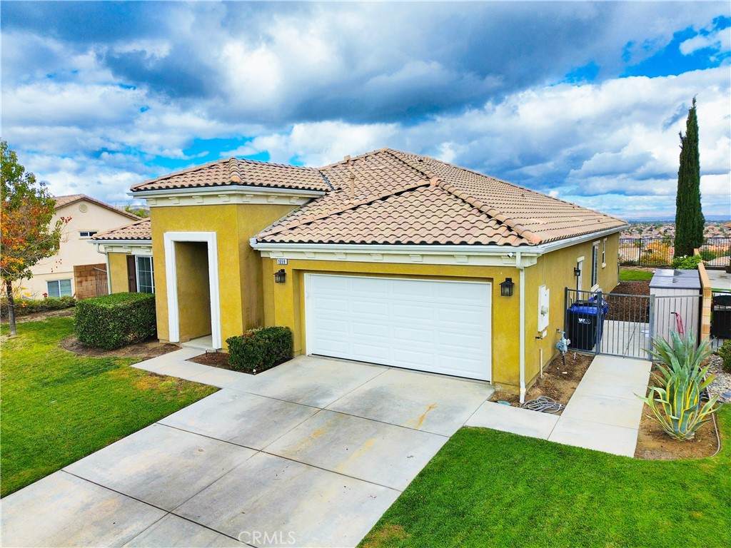 1659 Date Palm - Photo 1