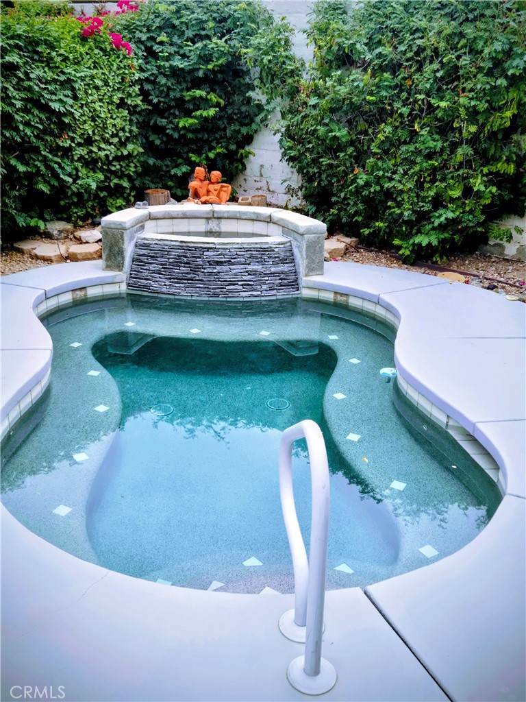 40125 Calle Las Positas - Photo 1