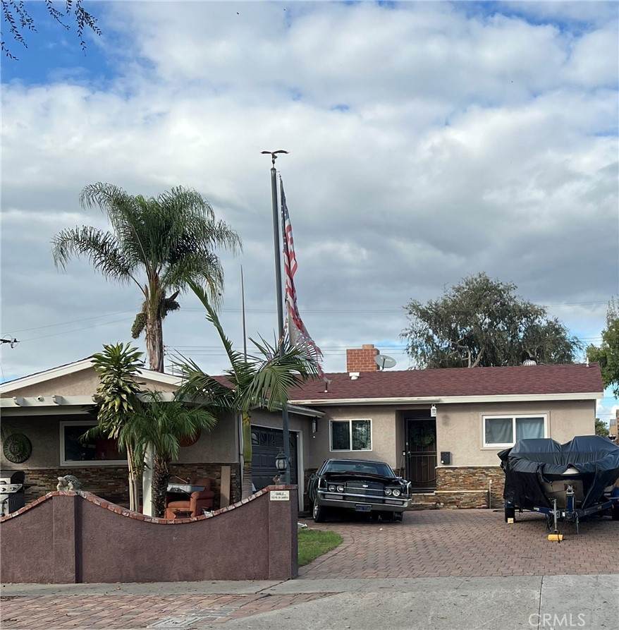 1501 Central - Photo 1