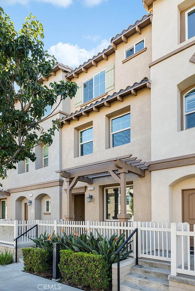 337 Fenimore - Photo 1