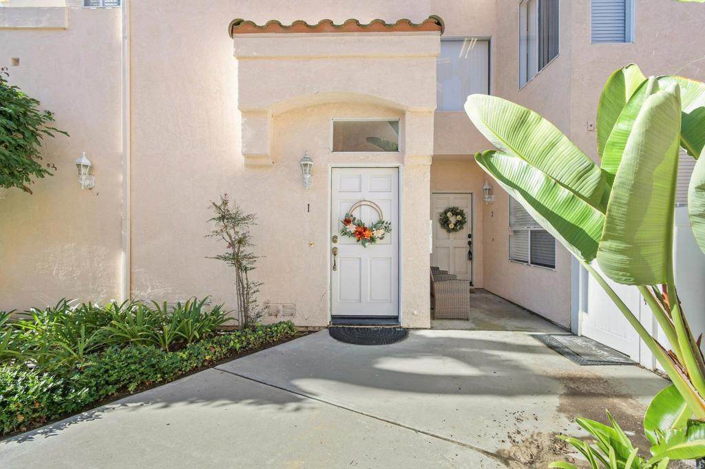 https://bt-photos.global.ssl.fastly.net/socal/orig_boomver_1_405774266-2.jpg