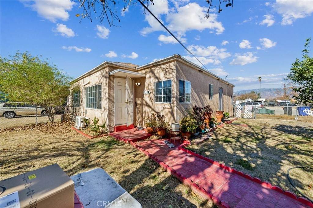 938 2nd Street - Photo 1