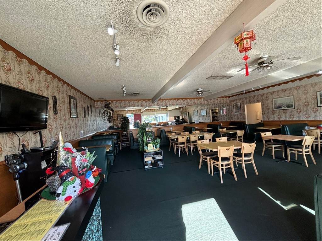  Address Not Published - Photo 1