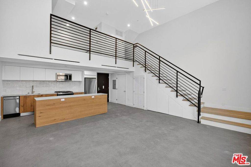 2412 Eads Street - Photo 1