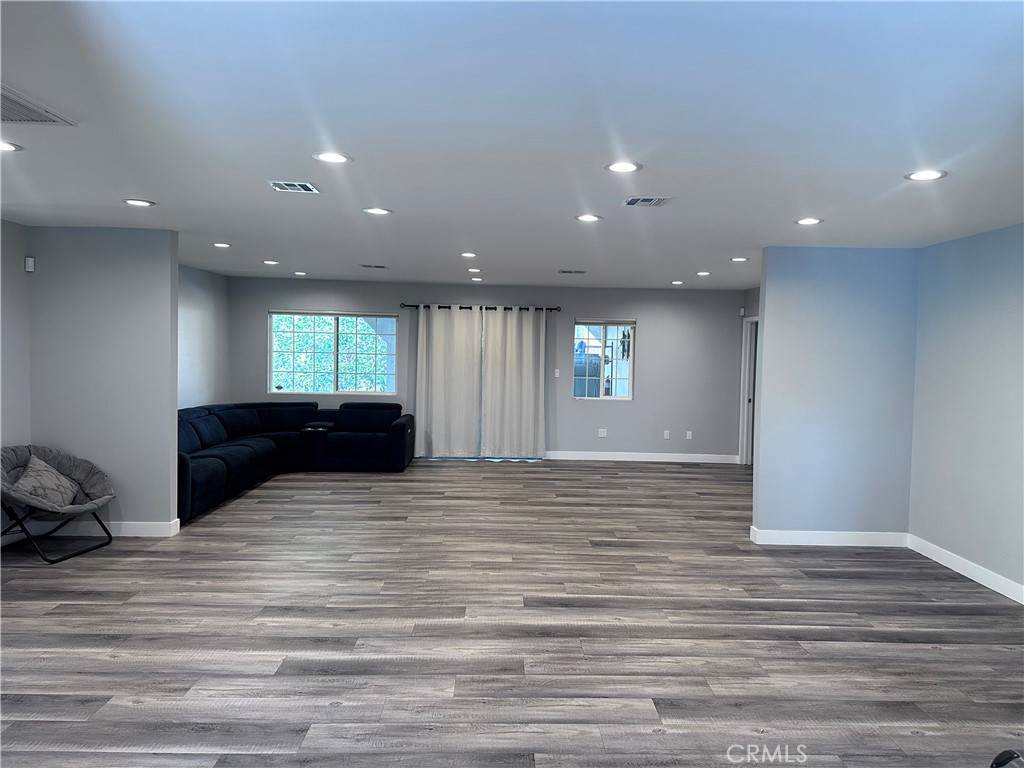 14671 Clymer - Photo 1