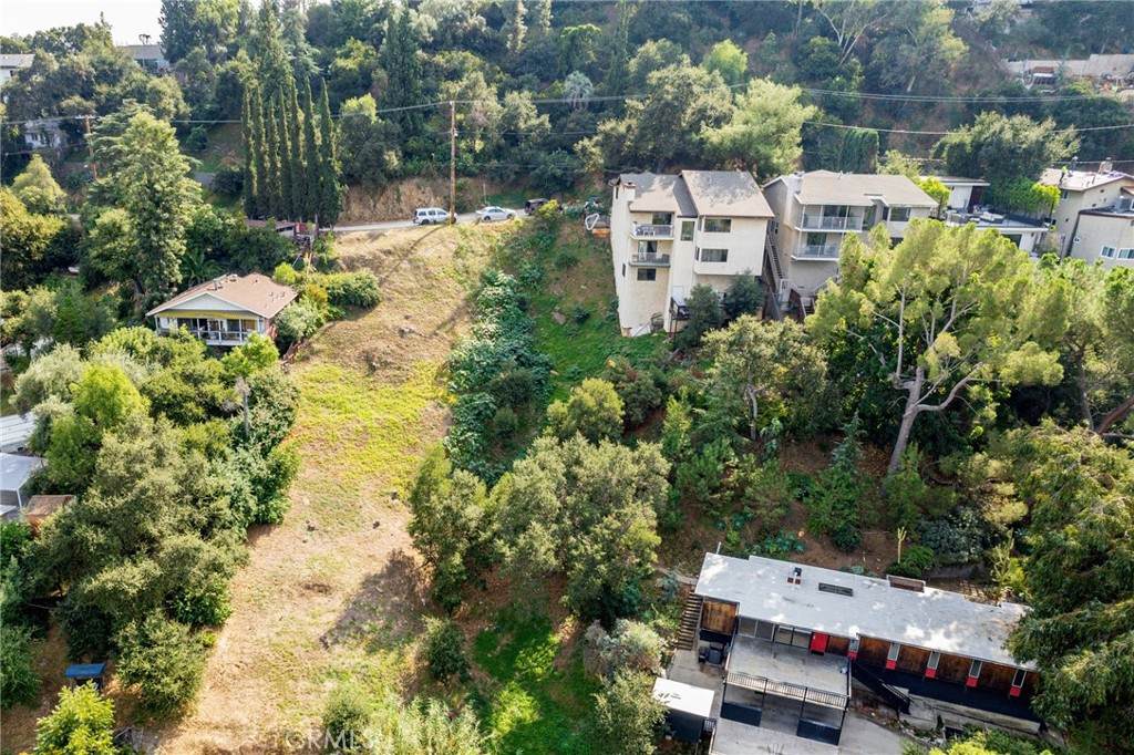 1333 Wildwood Drive - Photo 1