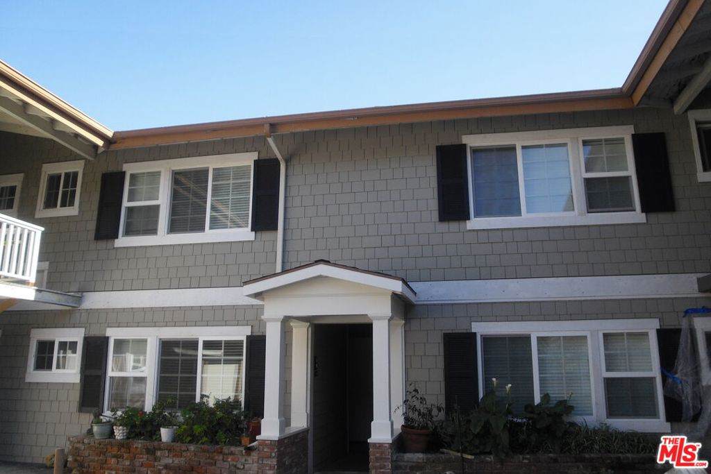 22852 Pacific Coast Highway - Photo 1