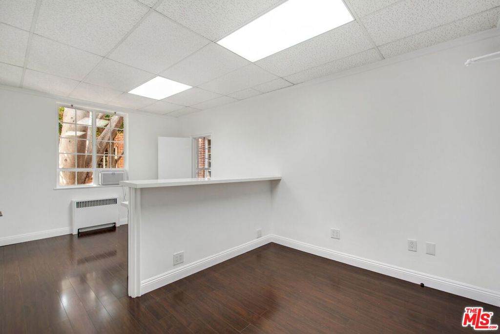 9730 Wilshire Boulevard - Photo 1