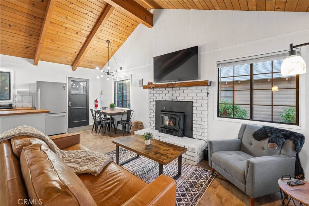 42540 Cedar Avenue - Photo 1