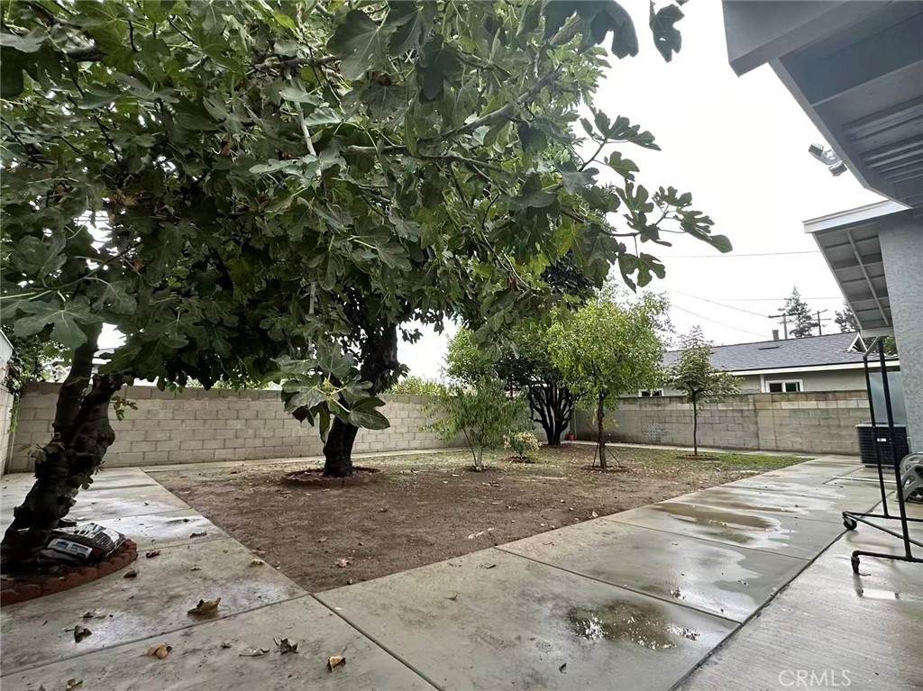 3044 Hodges - Photo 1