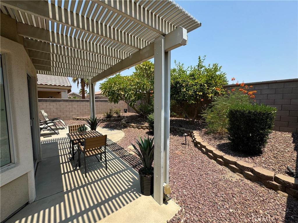 39800 Dorset Dr - Photo 1