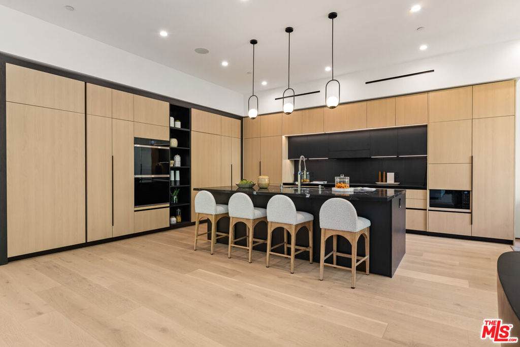 11929 Brentwood Grove Drive - Photo 1