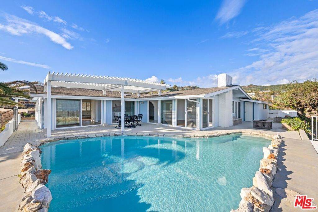 918 Glenhaven Drive - Photo 1