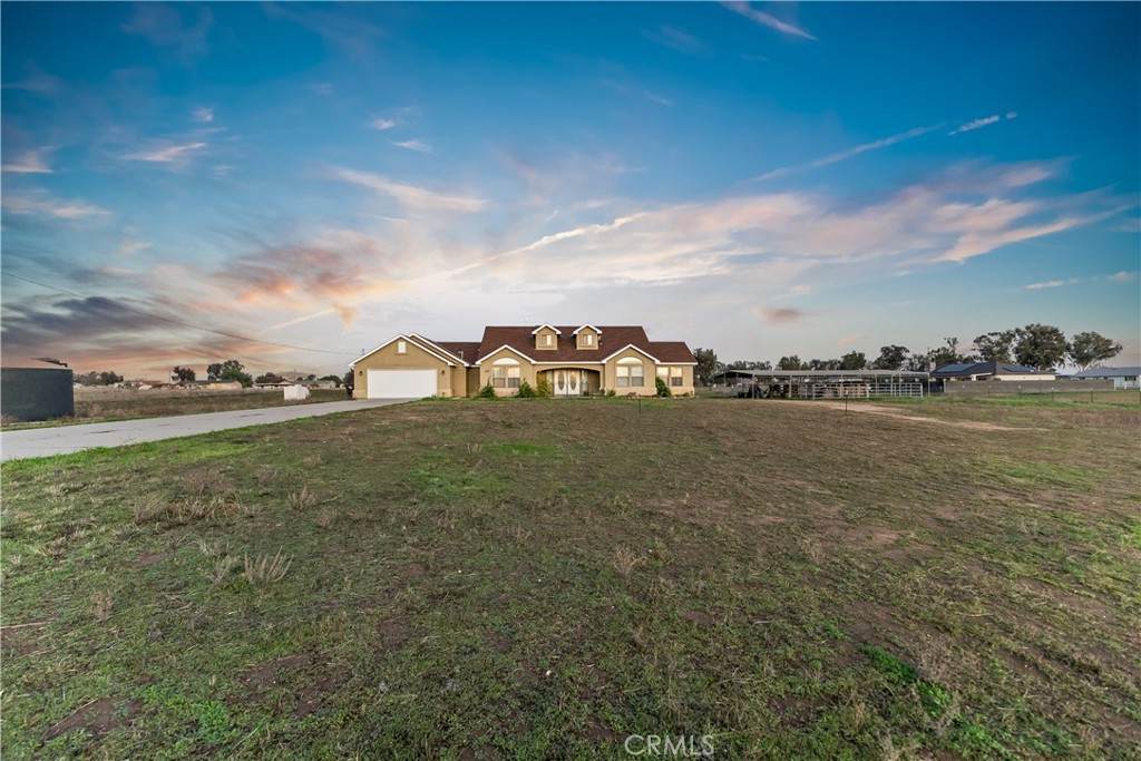 19649 Road 30 1/2 - Photo 1