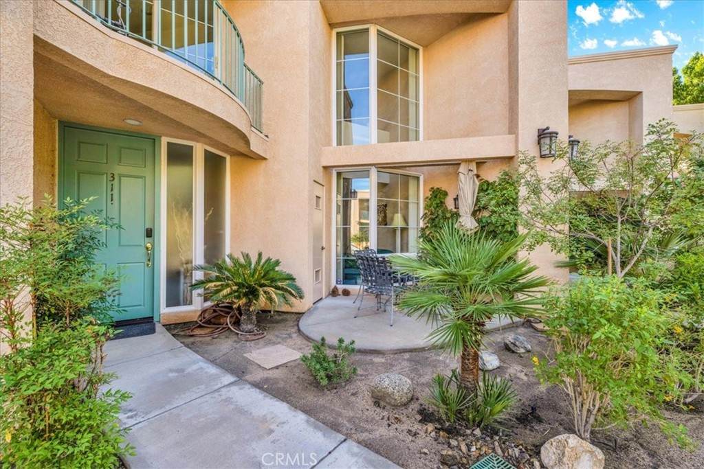 1555 Chapparal - Photo 1